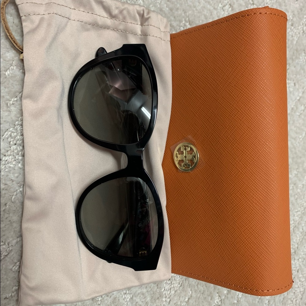 Women’s Tory Burch Sunglasses